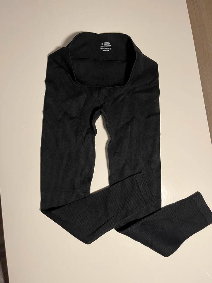 Sport legging dames zwart maat M nieuw, Kleding | Dames, Sportkleding, Nieuw, Fitness of Aerobics, Maat 38/40 (M), Zwart, Ophalen of Verzenden