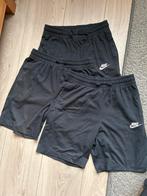 3x Nike korte broeken zwart - maat 147-158, Zwart, Nike, Overige maten, Ophalen of Verzenden