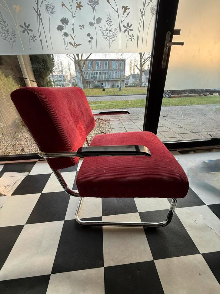 Rode buisframe fauteuil - gebruikt, Huis en Inrichting, Stoelen, Gebruikt, Eén, Metaal, Rood, Ophalen