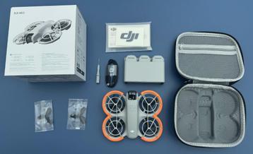DJI Neo Drone + Charging Hub + 3x Battery + extra's beschikbaar voor biedingen
