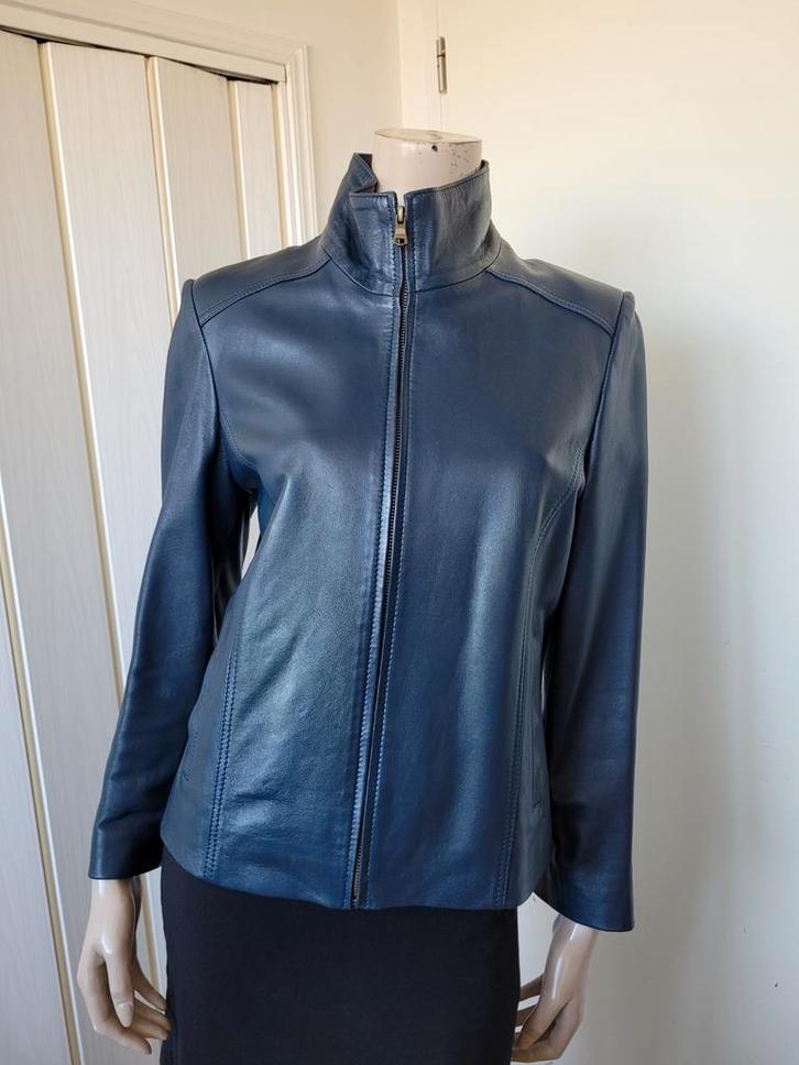 Aigner leren jas donkerblauw maat 38, Kleding | Dames, Jassen | Zomer, Zo goed als nieuw, Maat 38/40 (M), Blauw, Ophalen of Verzenden