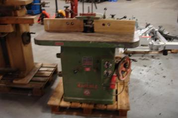 Bauerle freesmachine beschikbaar voor biedingen