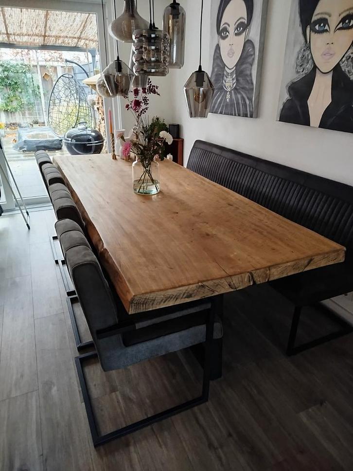 Massief houten boomstamtafel met bank en stoelen, Huis en Inrichting, Tafels | Eettafels, Zo goed als nieuw, 50 tot 100 cm, 200 cm of meer