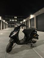 Rijklare Piaggio Zip // Geel Kenteken, Fietsen en Brommers, Ophalen, Overige modellen, Maximaal 45 km/u, Zo goed als nieuw