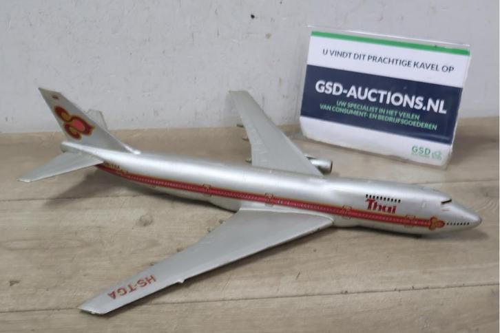 Model Boeing 747 van Thai HS-tga, Hobby en Vrije tijd, Modelbouw | Vliegtuigen en Helikopters, Vliegtuig, Ophalen of Verzenden