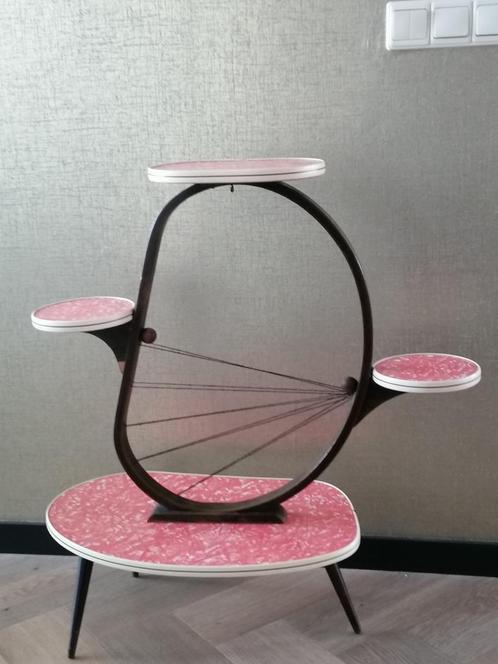 retro vintage platentafel met formica plankjes, Verzamelen, Retro, Huis en Inrichting, Ophalen
