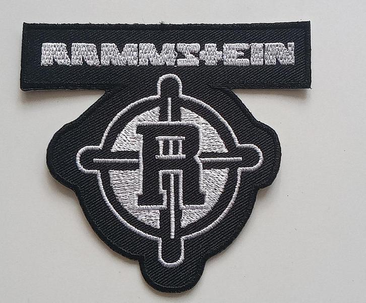 Rammstein zeer mooie en nieuwe shaped patch nieuw 36, Verzamelen, Muziek, Artiesten en Beroemdheden, Nieuw, Kleding, Verzenden