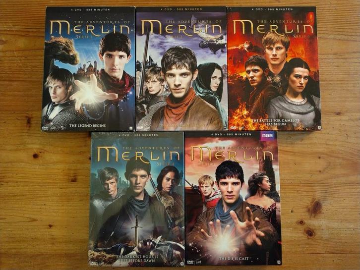 Merlin DVD Boxset - Serie 1-5, Adventures of Merlin compleet, Cd's en Dvd's, Dvd's | Tv en Series, Zo goed als nieuw, Science Fiction en Fantasy