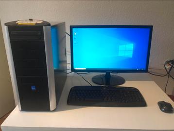 Partij Super Krachtige 7x Asus i7 met 16 GB RAM en 1 TB HDD beschikbaar voor biedingen