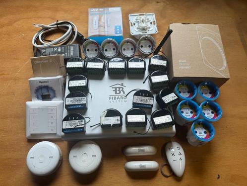 Complete set Fibaro & Z-Wave componenten incl. Home Center 2, Hobby en Vrije tijd, Elektronica-componenten, Gebruikt, Ophalen of Verzenden