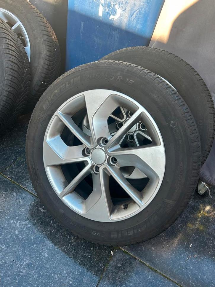 Renault Velgen met Michelin CrossClimate Banden, Auto-onderdelen, Banden en Velgen, Banden en Velgen, All Season, 16 inch, 205 mm