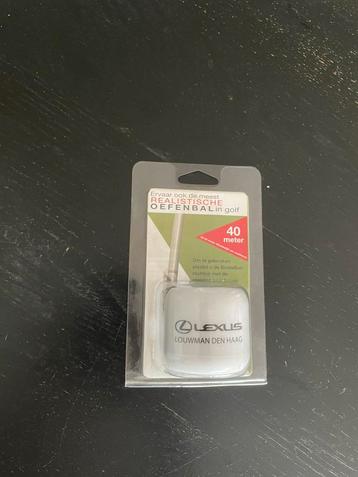 Lexus Oefenbal voor Golf beschikbaar voor biedingen