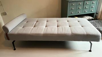 Day bed grijs 185 x 78 beschikbaar voor biedingen