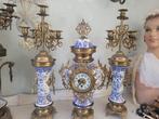 Antieke Franse schouwklok met vazen, Ophalen
