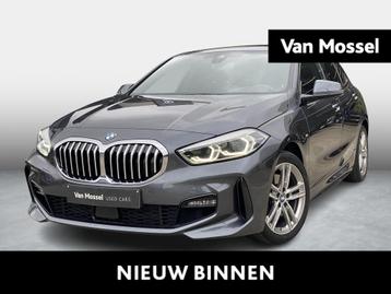 BMW 1-serie 116iA M pack | Panoramadak | Navigatie | beschikbaar voor biedingen