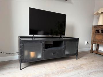TV meubel industrieel