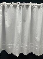 Valletje / kort gordijn 67cm hoog, Wit, Ophalen of Verzenden, Zo goed als nieuw, 200 cm of meer