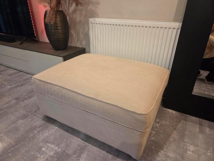 Kivik hocker ikea met opbergruimte, Huis en Inrichting, Banken | Voetenbanken en Poefen, Zo goed als nieuw, 75 tot 100 cm, Rechthoekig