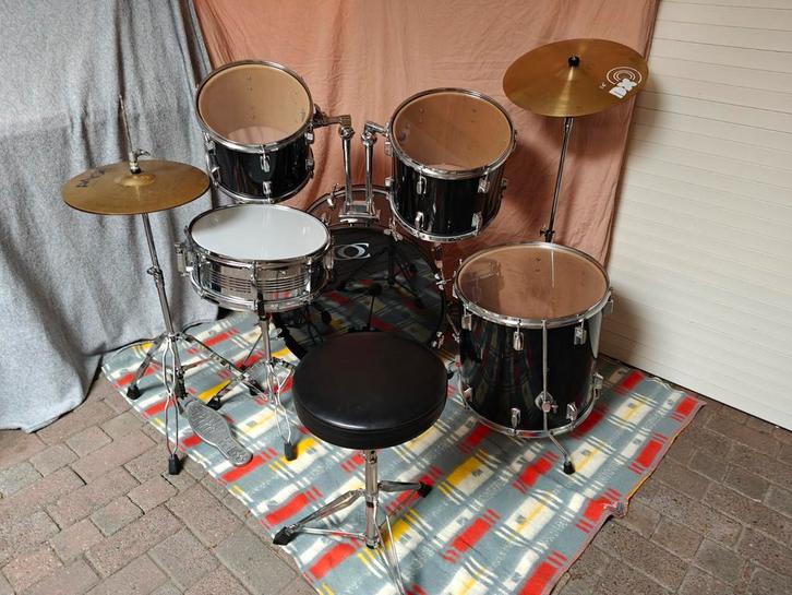 Compleet drumstel + extra bekkens - zo goed als nieuw!, Muziek en Instrumenten, Drumstellen en Slagwerk, Zo goed als nieuw, Overige merken