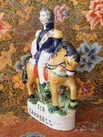 Mooi antiek beeld uit Engeland van Sir Campbell op paard., Ophalen of Verzenden