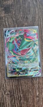 Rayquaza vmax 102/159 Crown Zenith, Hobby en Vrije tijd, Ophalen of Verzenden, Nieuw, Losse kaart