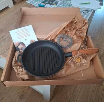 maysternya gietijzeren grilpan rond 24cmx4cm  beschikbaar voor biedingen