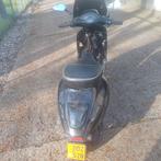 Vespa primavera met schade, Ophalen of Verzenden, Zo goed als nieuw