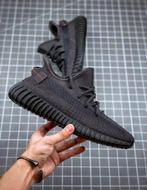 Adidas Yeezy Boost 350 V2 Black Reflective schoenen | NIEUW, Zwart, Nieuw, Ophalen of Verzenden, Sneakers of Gympen