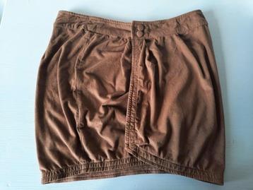 Amisu Bruin Camel Suède look Korte Wikkelrok Maat 38 S/M beschikbaar voor biedingen