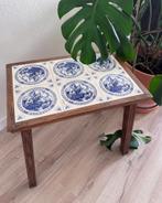 Vintage Delfts blauw bijzettafeltje, Ophalen, Minder dan 45 cm, Minder dan 55 cm, Gebruikt
