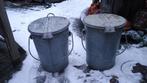 twee zinken vuilnisbakken, Ophalen, Overige materialen, Gebruikt, 20 tot 30 liter