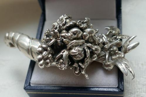 Zilveren beeldje - Hoorn des overvloeds, Antiek en Kunst, Antiek | Goud en Zilver, Zilver, Verzenden
