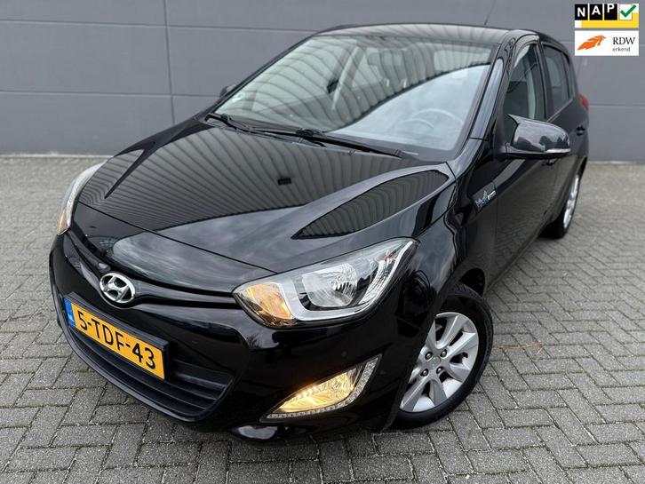 Hyundai I20 1.2i i-Deal*NEW APK*NAP*AIRC0*ELKT-RAAM*Bluetoot, Auto's, Hyundai, Bedrijf, Te koop, i20, ABS, Airbags, Airconditioning