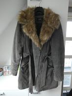 Liv echt lederen gevoerde damesjas nep bont, maat 46, zgan, Maat 46/48 (XL) of groter, Zo goed als nieuw, LIV (Liv store)., Grijs