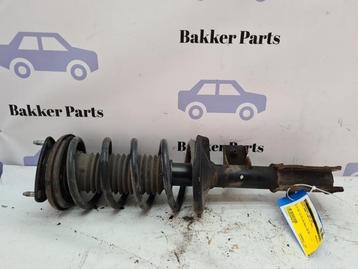 Schokdemperpoot links-voor van een Suzuki Grand Vitara beschikbaar voor biedingen