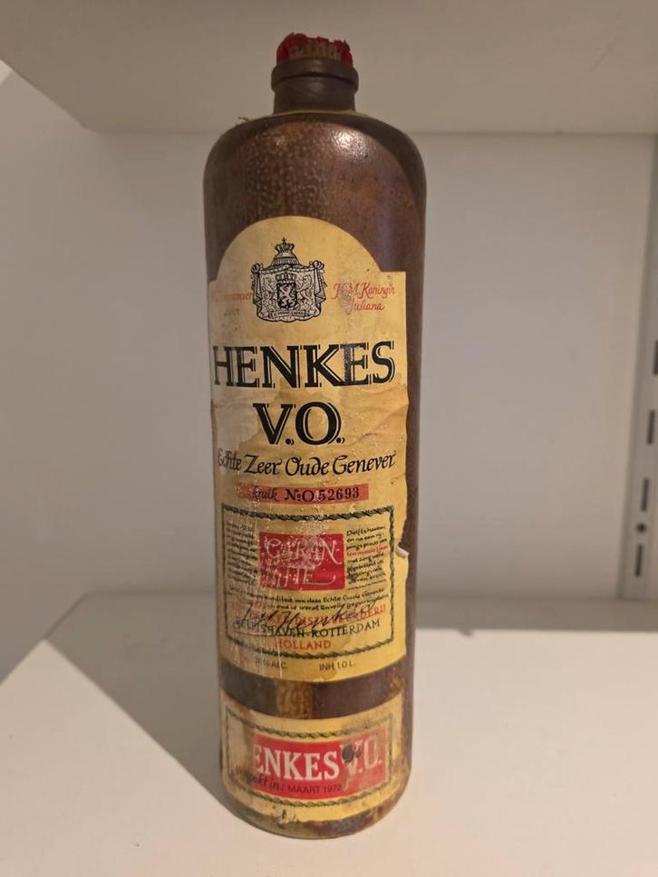 Oude Henkes V.O. Jenever Fles - 1 Liter, Antiek en Kunst, Antiek | Overige Antiek, Ophalen