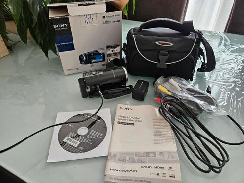 Sony HDR-PJ10E Handycam met Projector + Accessoires, Audio, Tv en Foto, Videocamera's Digitaal, Zo goed als nieuw, Camera, Geheugenkaart