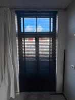2x Houten Jaloezieën 250x120cm, Huis en Inrichting, Stoffering | Gordijnen en Lamellen, Ophalen, Zo goed als nieuw, 200 cm of meer