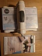 Sizzix Big Shot A4 Stansmachine + Nieuwe Platen, Hobby en Vrije tijd, Ophalen of Verzenden, Gebruikt, Gereedschap of Toebehoren