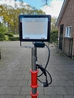 Bouwlamp op statief., Doe-het-zelf en Verbouw, Bouwverlichting, Ophalen, Overige typen, Met statief, Zo goed als nieuw