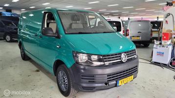 Volkswagen Transporter 2.0 TDI L2H1 airco navigatie beschikbaar voor biedingen