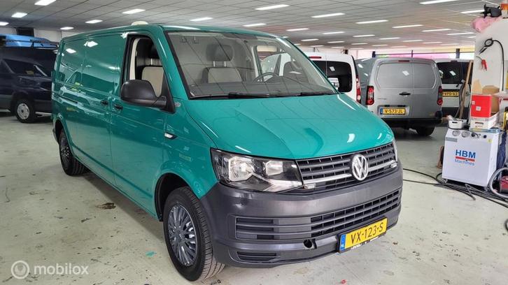 Volkswagen Transporter 2.0 TDI L2H1 airco navigatie, Auto's, Bestelauto's, Te koop, ABS, Airbags, Airconditioning, Alarm, Boordcomputer