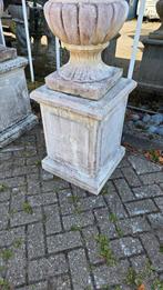 Zeer grote antieke tuinvazen, Ophalen