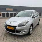 Renault Scénic 1.6 16V 2011 / Airco / Trekhaak / PDC / Navi, Auto's, Voorwielaandrijving, Stof, 74 €/maand, 1295 kg