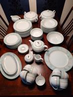 9 persoons porseleinen servies, Ophalen, Zo goed als nieuw, Porselein, Overige stijlen