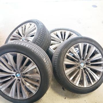 Te koop 4 autobanden met velgen voor BMW 730. beschikbaar voor biedingen