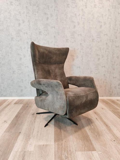 Lichtenvoorde design relax fauteuil handmatig, Huis en Inrichting, Fauteuils, Zo goed als nieuw, Stof, 50 tot 75 cm, Ophalen of Verzenden