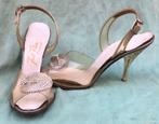 Vintage Foot Flairs pumps stiletto hakken met strass, Kleding | Dames, Schoenen, Overige kleuren, Schoenen met hoge hakken, Gedragen