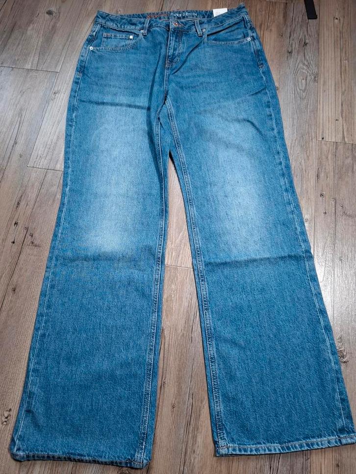 KUYICHI Lena low loose jeans W32 L32, Kleding | Dames, Spijkerbroeken en Jeans, Nieuw, W30 - W32 (confectie 38/40), Blauw, Ophalen of Verzenden