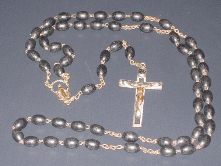 Rozenkrans Gebedsketting Bruine Hout Kralen 58 Cm, Verzamelen, Religie, Ophalen